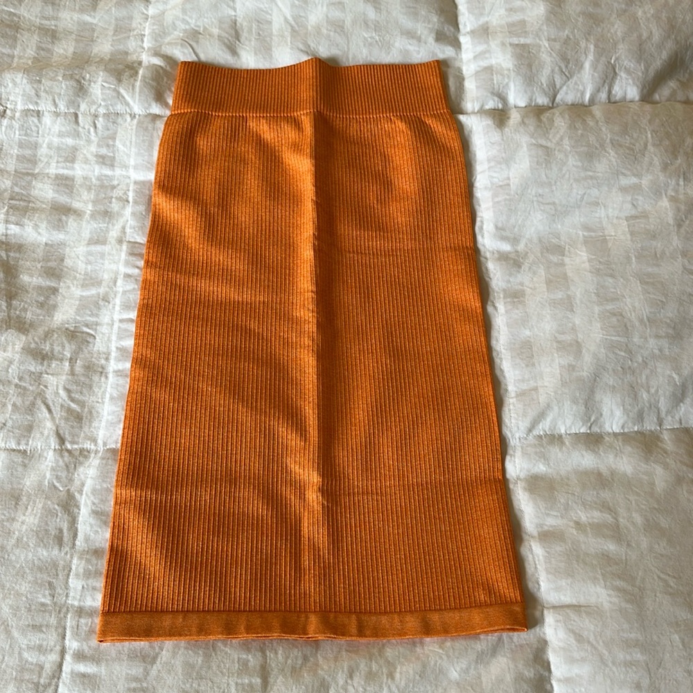 Balance Athletica orange linear midi skirt